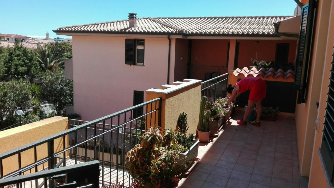 Appartamento In Paese A Santa Teresa Di Gallura מראה חיצוני תמונה